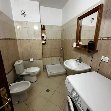 Romance Holiday Garden Apartman *