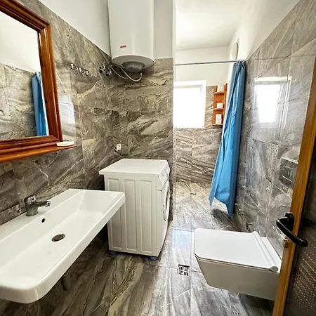 Romance Holiday Garden Apartman