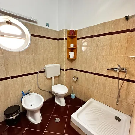 Romance Holiday Garden Apartment Durrës
