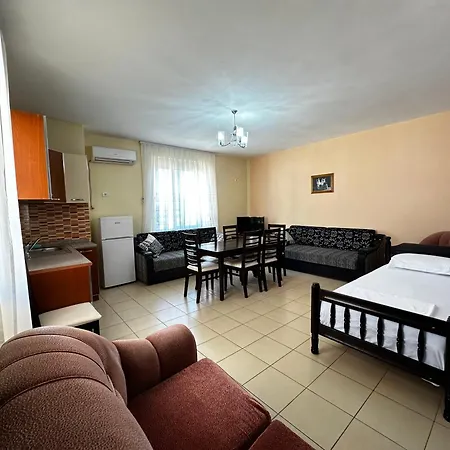 Romance Holiday Garden Апартаменты
