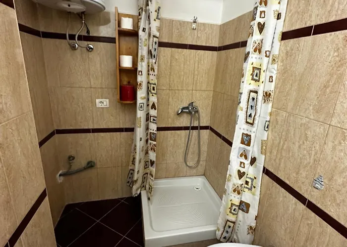 Daire Romance Holiday Garden